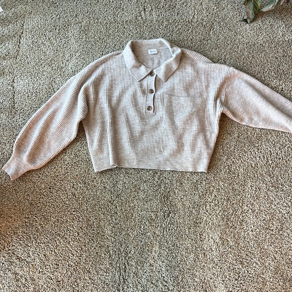 Collared sweater